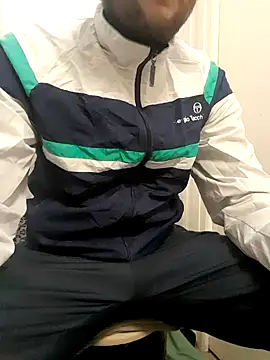 80julien online show from January 14, 8:34 pm