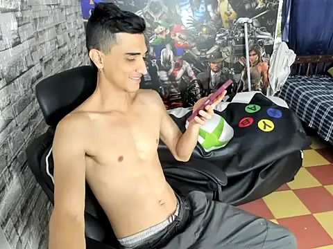 felipe colinss online show from February 17, 12:26 pm