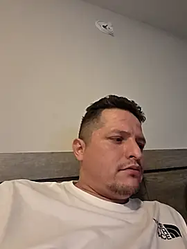 Alopez972 online show from February 1, 8:35 am