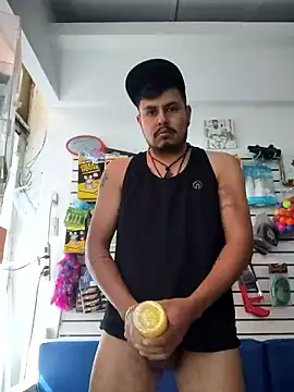 micckeys online show from January 15, 5:48 pm