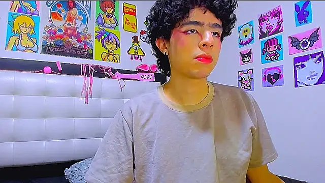 LuanRush  online show from March 23, 3:23 am