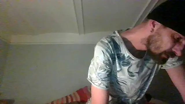 hotsexmi online show from February 9, 11:53 pm