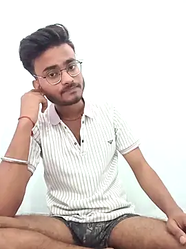 sdgjjkkmm online show from March 27, 8:26 am