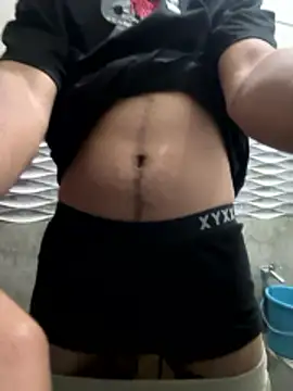 vixuncut online show from January 15, 8:44 pm