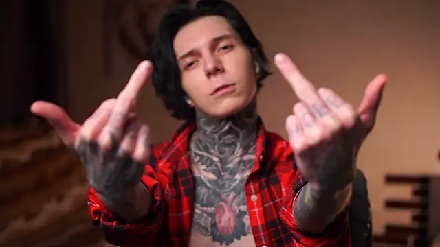 mr-capitalist online show from April 22, 11:31 pm