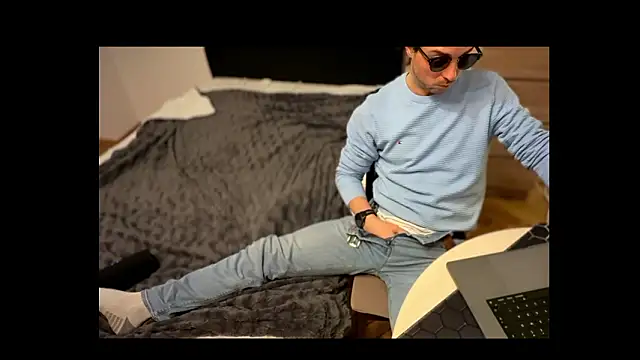 AfterTheRun online show from March 26, 9:08 pm