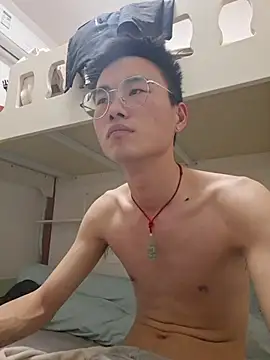 Aint686 online show from March 14, 9:00 pm