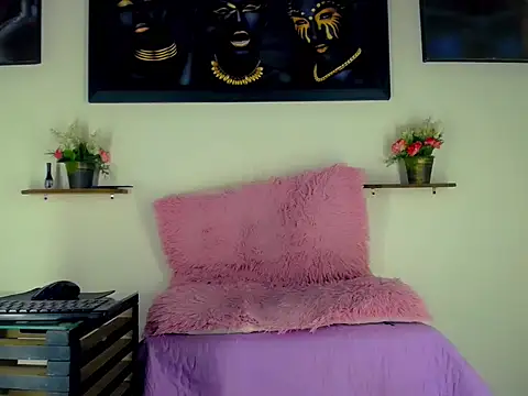 Tatoo Noah online show from March 5, 2:24 pm