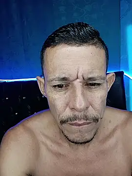 juanmaur22 online show from February 14, 12:11 pm