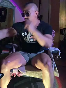 daddydonkey84 online show from April 15, 6:24 am