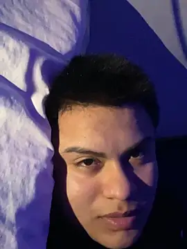 andresmahecha777 online show from March 13, 3:58 am