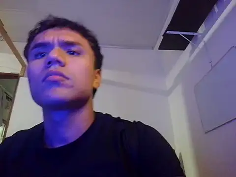 CreamKingg online show from April 22, 1:34 am