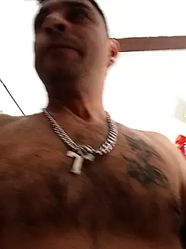 yoahotpetrafiery online show from April 6, 3:02 pm