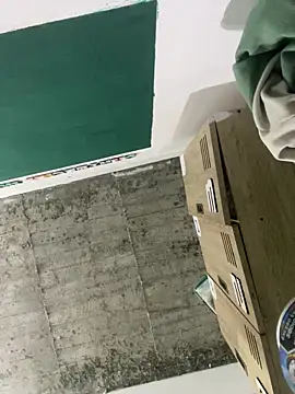 Elnegritohp online show from April 17, 4:04 am