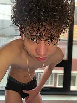 yoursexyjose online show from March 3, 7:21 pm