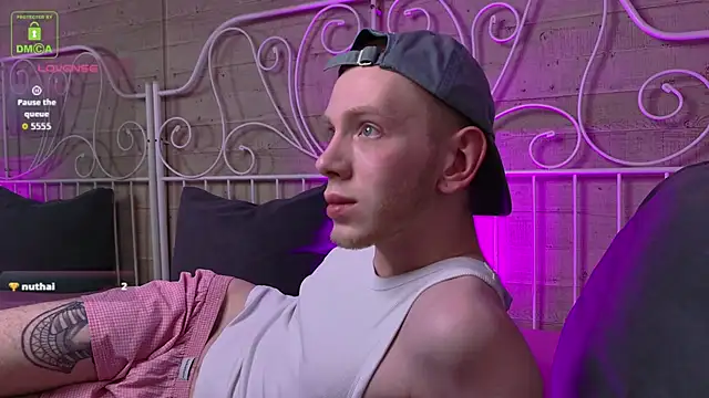 ZidNevil online show from February 13, 8:36 pm