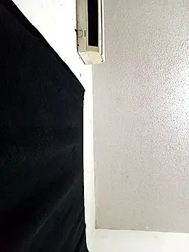 dibou69 online show from February 4, 1:11 am