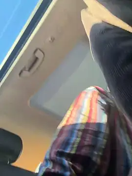 makemestayhard online show from February 21, 3:24 pm