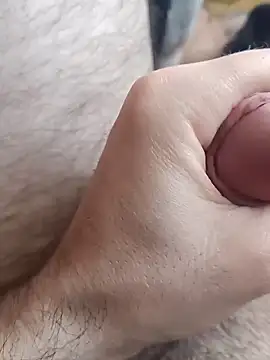 Erkegin001 online show from March 28, 7:30 am