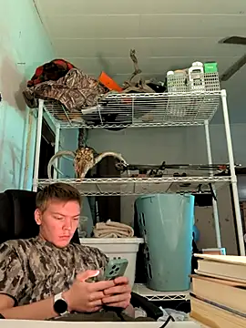 slutbottomboy online show from July 5, 4:14 pm