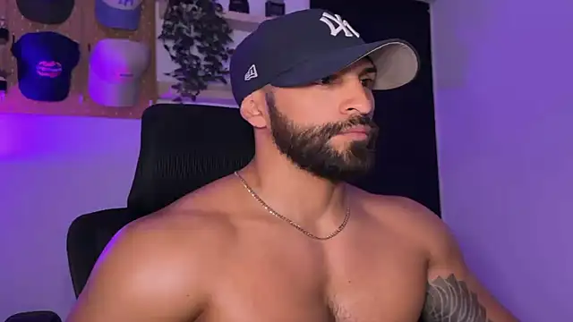 SamDornan51 online show from March 20, 6:06 am