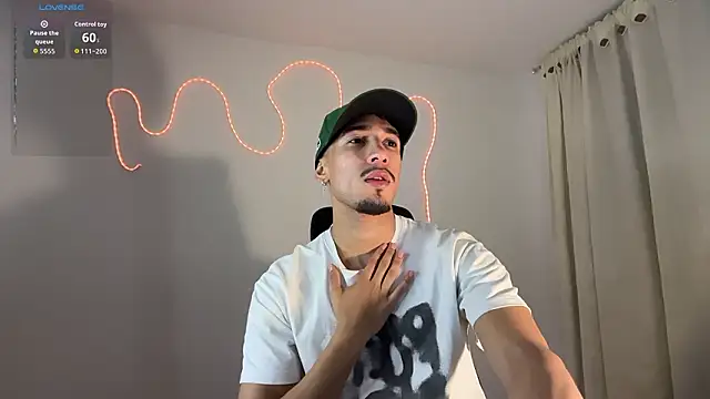 rafael stone11 online show from February 15, 4:29 am