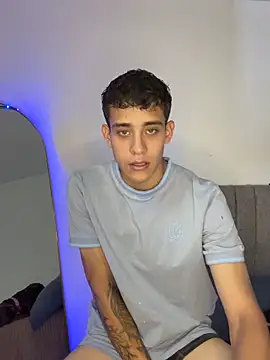 Lucas her online show from April 14, 11:48 pm