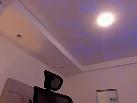 chris morgan7 online show from March 21, 2:04 am