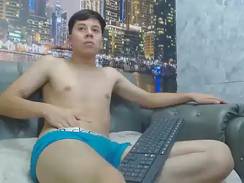 santiago xxxcol online show from March 15, 11:55 pm