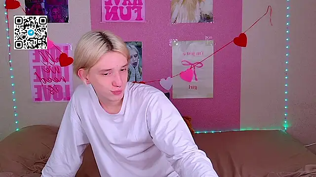 Ron Vilss online show from March 31, 8:38 am