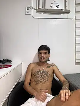 ruffvip online show from February 9, 8:13 pm