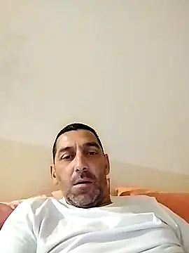 Spider2828 online show from April 8, 4:24 am