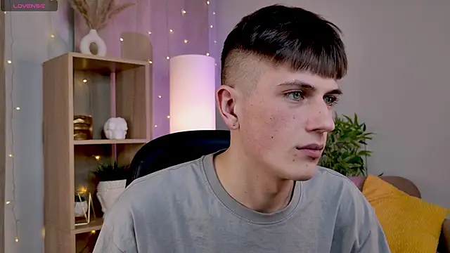 Rony Joy online show from February 8, 8:13 pm