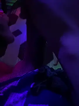 xblufjlj online show from February 7, 4:30 am