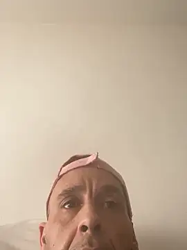 creativeX online show from February 25, 8:48 am