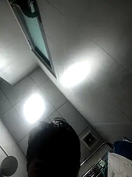 minh2k5 online show from February 5, 3:46 am