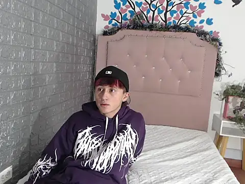 Damian20261 online show from February 17, 5:12 pm