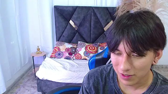 nikoo 18 online show from February 28, 2:49 pm