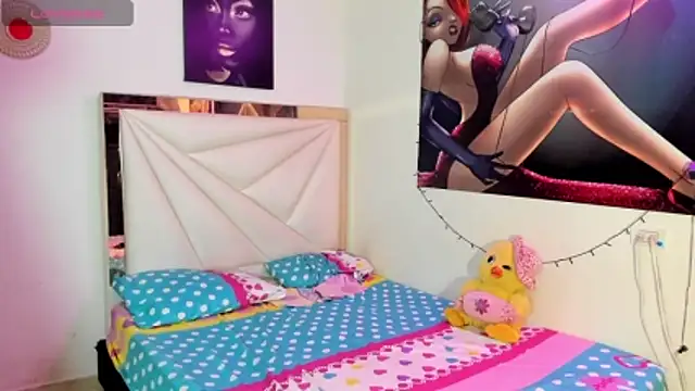 ale-noah online show from February 15, 12:17 am