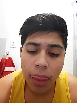 dark0p12 online show from February 8, 5:57 am