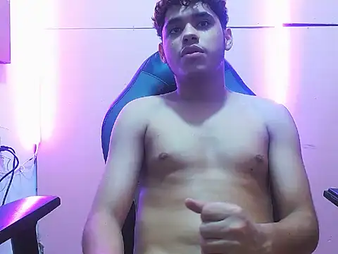 elking big online show from March 11, 6:42 am