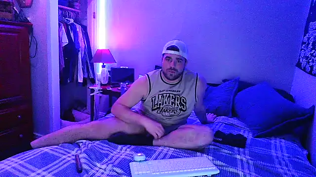 Studly410 online show from March 2, 10:00 am