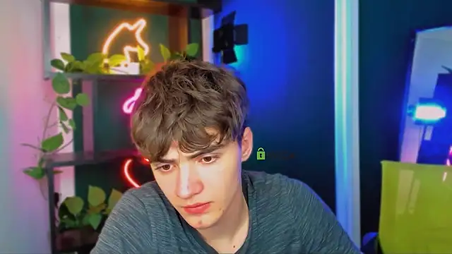 emil lucky online show from April 2, 6:38 pm