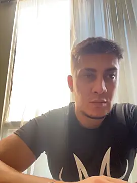 Mau rivers online show from February 12, 9:32 pm