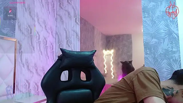 estefan tay online show from February 10, 7:29 pm