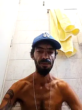 Swicth love online show from April 15, 8:09 pm