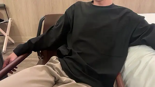 taro taro45 online show from April 17, 2:42 pm