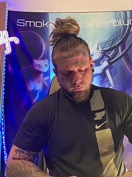 Smokebluntafterblunt online show from March 10, 11:49 am