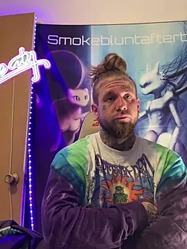 Smokebluntafterblunt online show from April 6, 12:06 pm