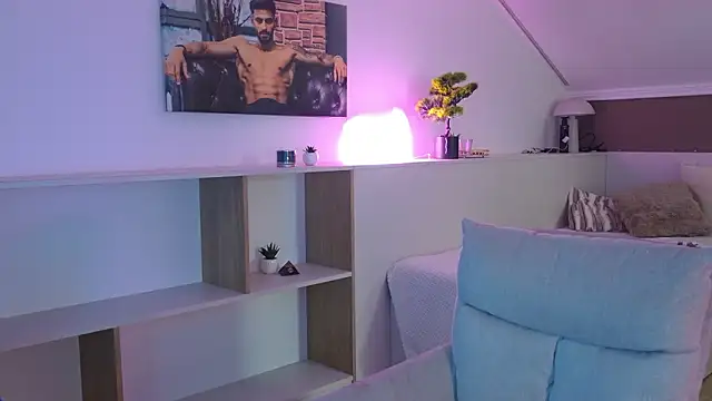 TristanGrey online show from March 11, 6:53 am